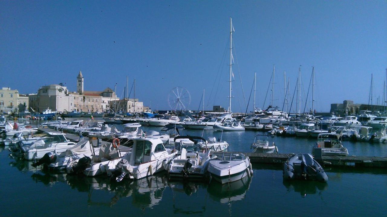 Monolocale Prezioso Villa Trani Eksteriør bilde